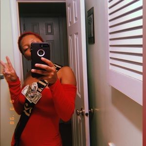 Meet your Posher, Simone